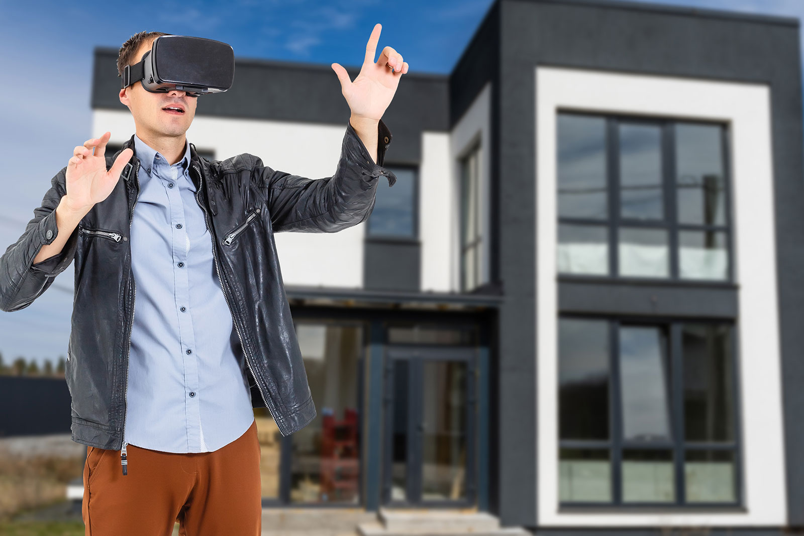 The Potential of Virtual Real Estate in Metaverses